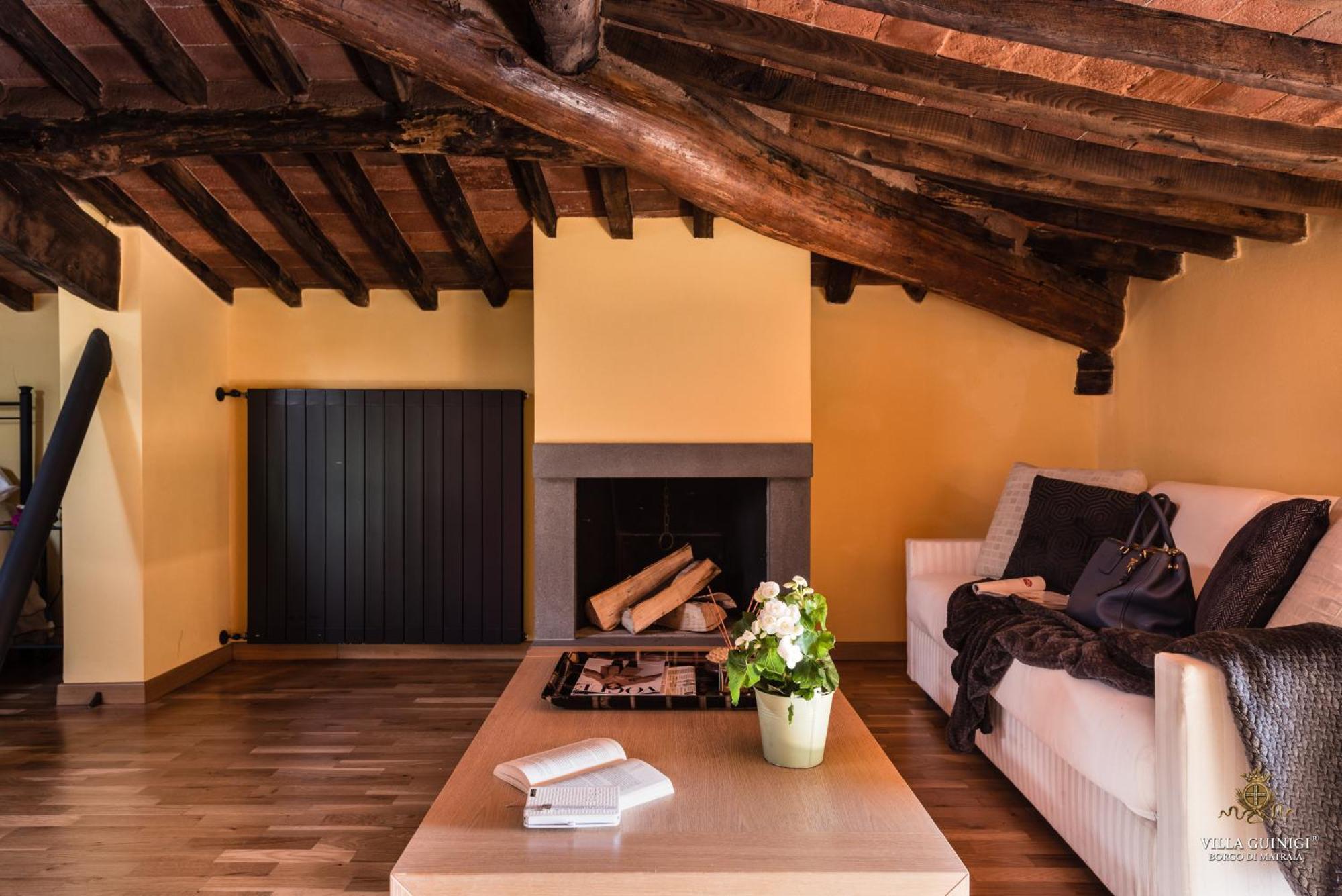 Tenuta Guinigi Antico Borgo Di Matraia - Exclusive Holidays Apartments & Pool ルッカ エクステリア 写真