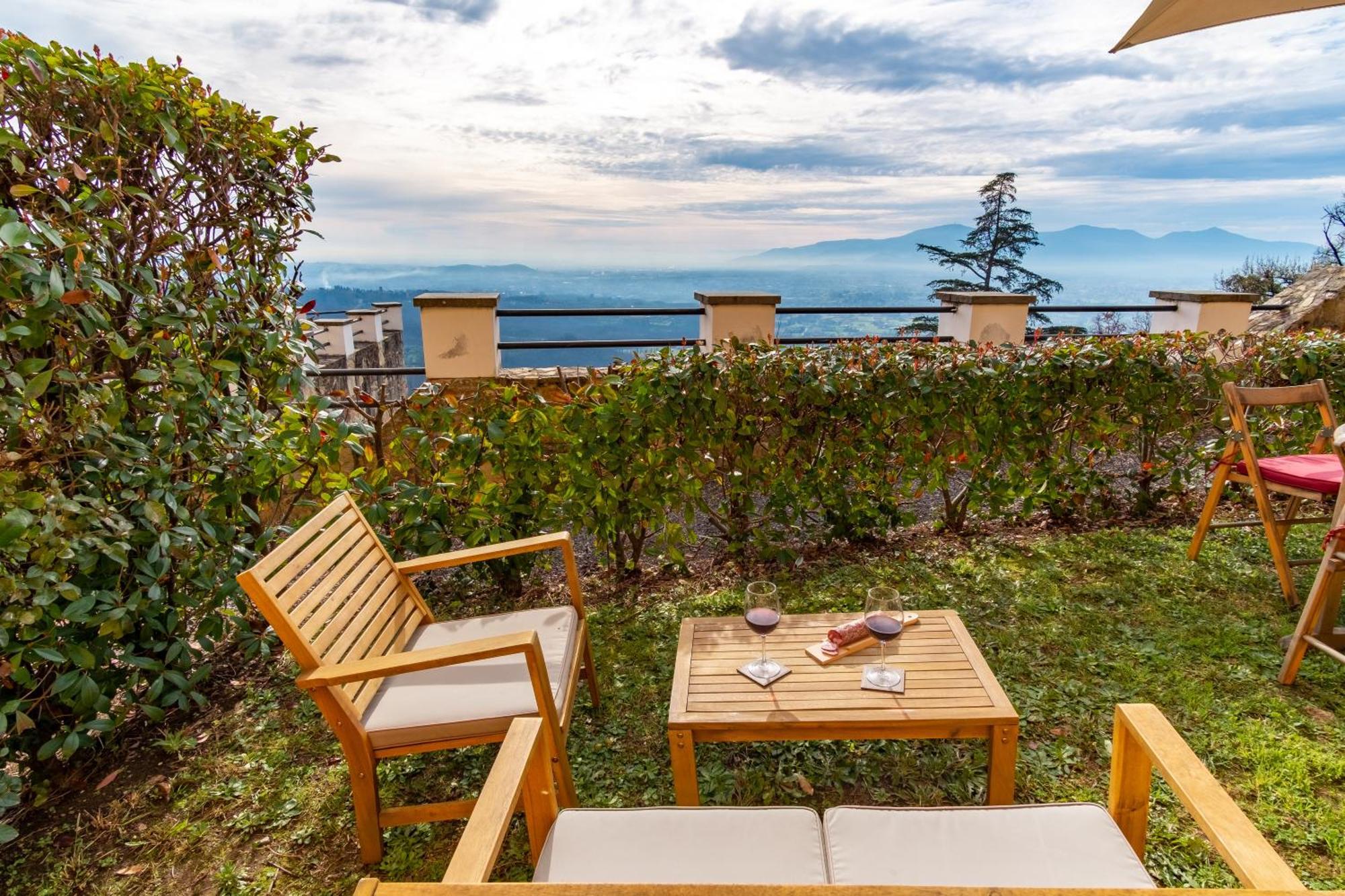 Tenuta Guinigi Antico Borgo Di Matraia - Exclusive Holidays Apartments & Pool ルッカ エクステリア 写真
